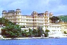 Heritage Hotels In Udaipur , Hotel Fateh Prakash Palace Udaipur , Hotel Shiv Niwas Palace Udaipur , Lake 